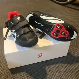 Peloton Bike shoes with Cleats W39